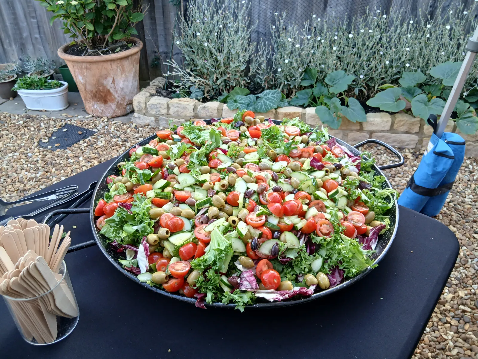 Mediterranean salad for Paella Catering for Small Gardens