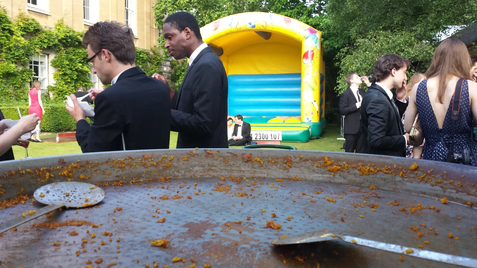Wedding planning mistakes advice from Your Paella at a UK wedding