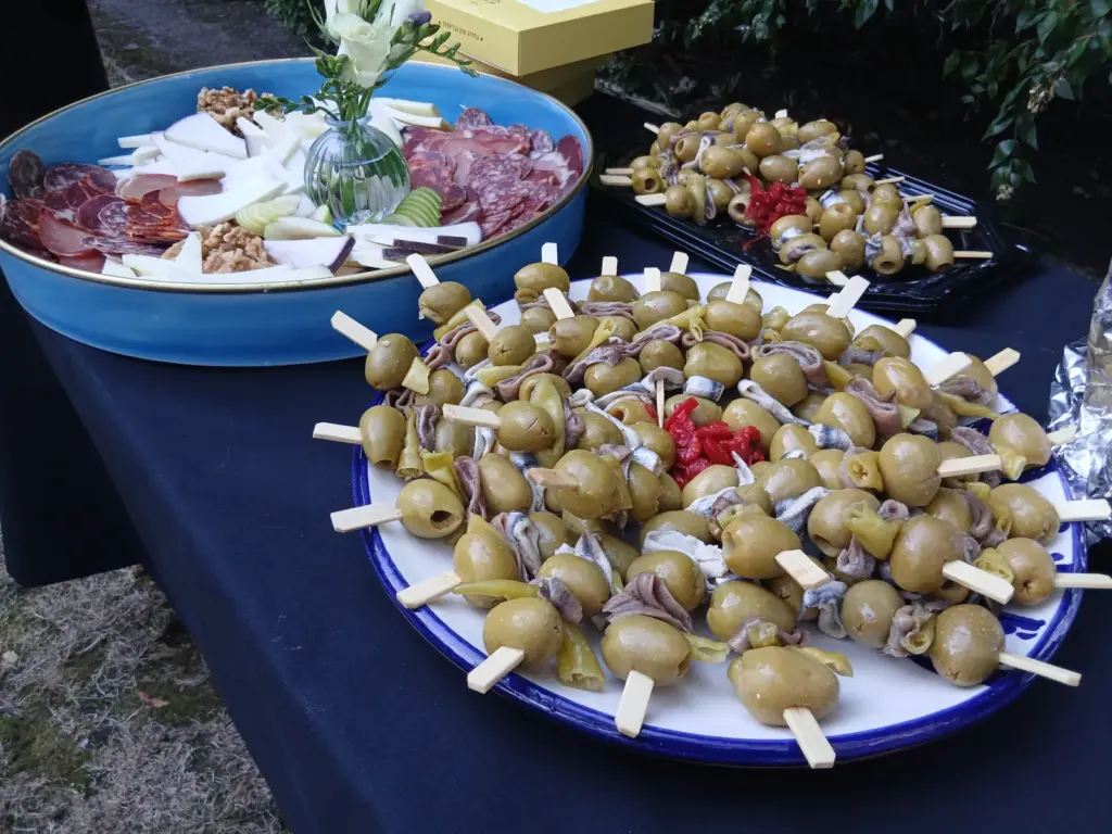 olives-charcuterie-birthday-party-London